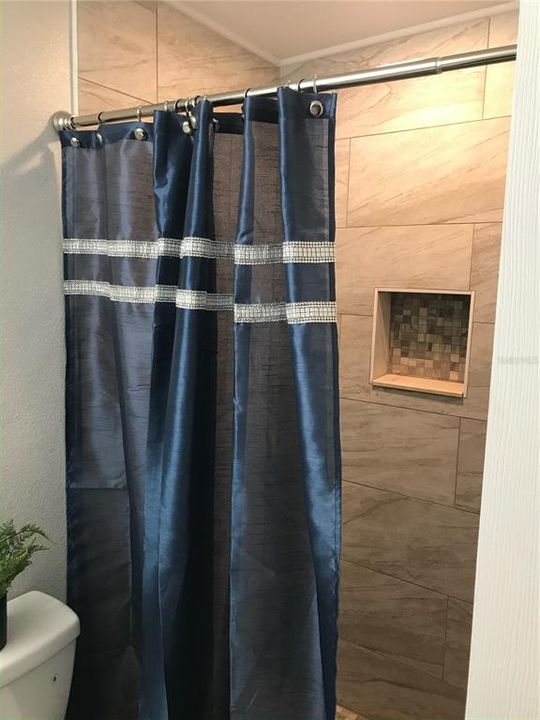 For Rent: $900 (1 beds, 1 baths, 500 Square Feet)