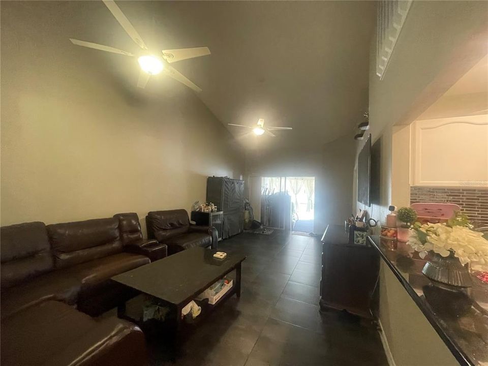 For Sale: $375,000 (3 beds, 2 baths, 1875 Square Feet)