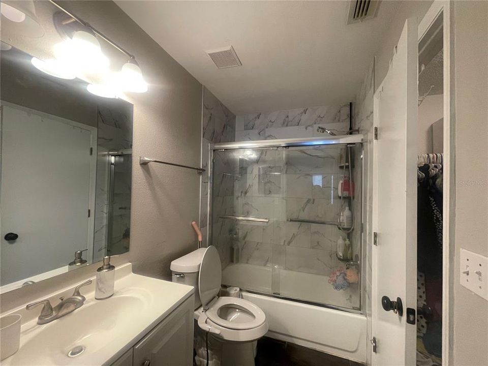 For Sale: $375,000 (3 beds, 2 baths, 1875 Square Feet)