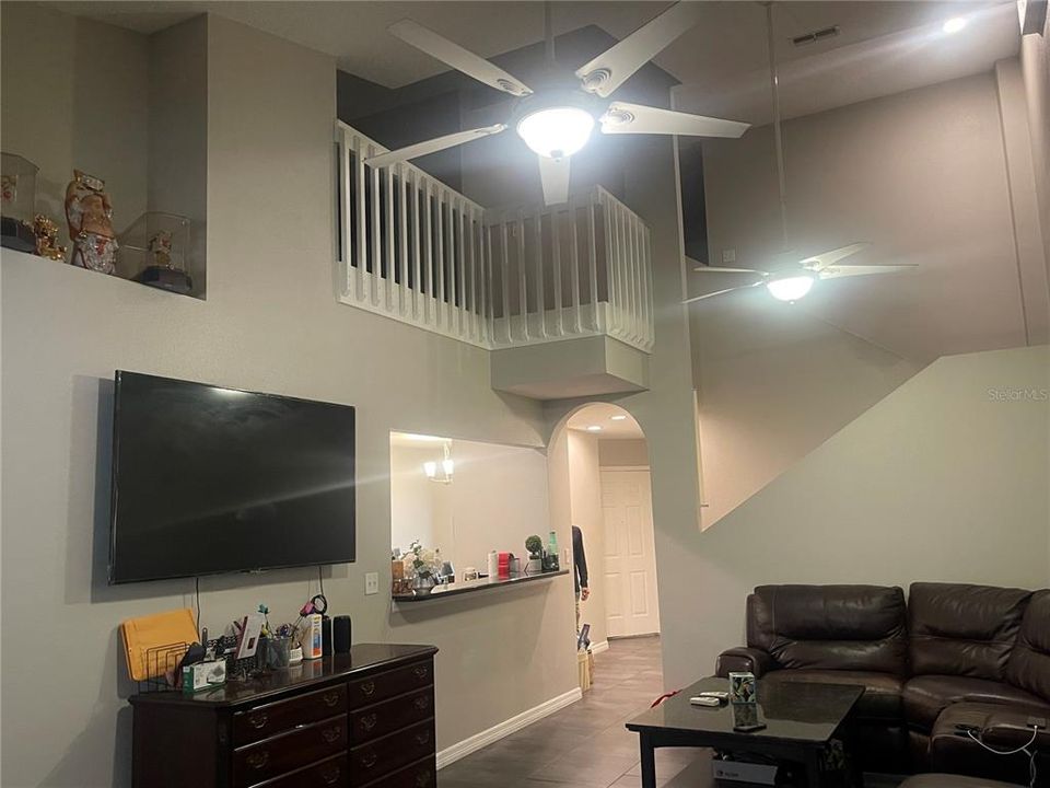 For Sale: $375,000 (3 beds, 2 baths, 1875 Square Feet)