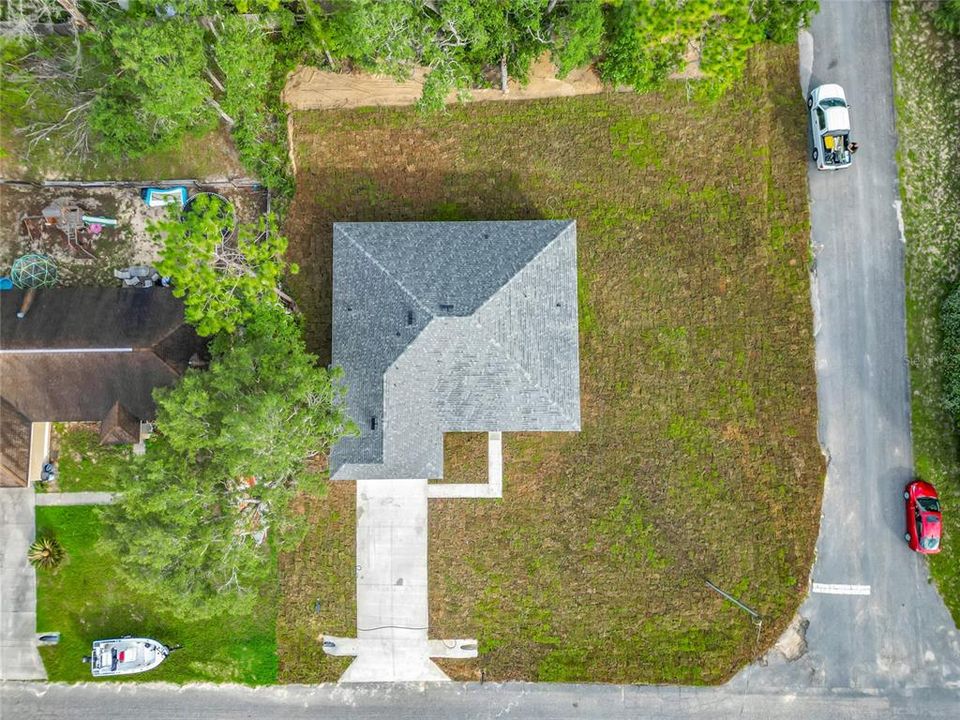 出租: $2,000 (4 贝兹, 3 浴室, 1827 平方英尺)