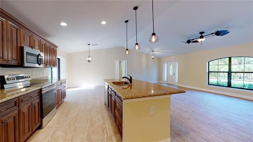 待售: $525,000 (3 贝兹, 3 浴室, 1922 平方英尺)