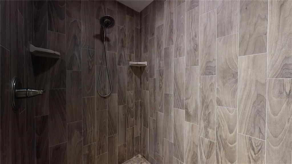 待售: $525,000 (3 贝兹, 3 浴室, 1922 平方英尺)