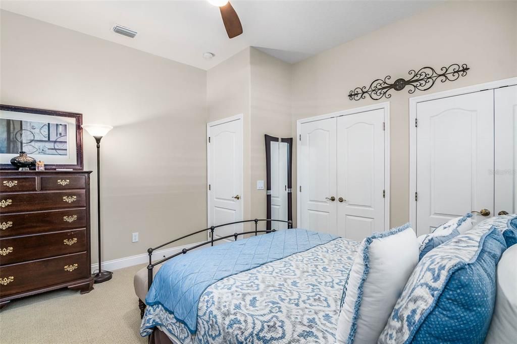 En Venta: $850,000 (4 camas, 2 baños, 2848 Pies cuadrados)