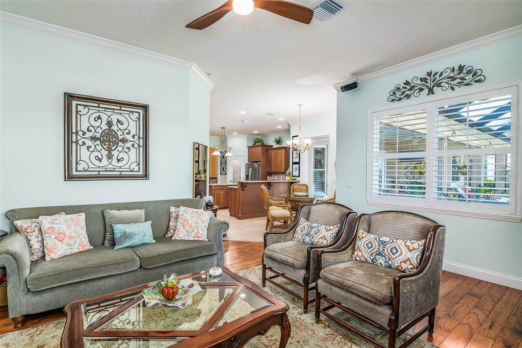 En Venta: $850,000 (4 camas, 2 baños, 2848 Pies cuadrados)