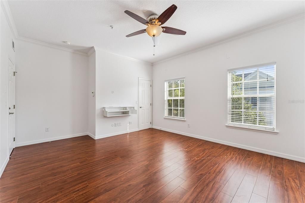 待售: $599,000 (3 贝兹, 3 浴室, 2037 平方英尺)