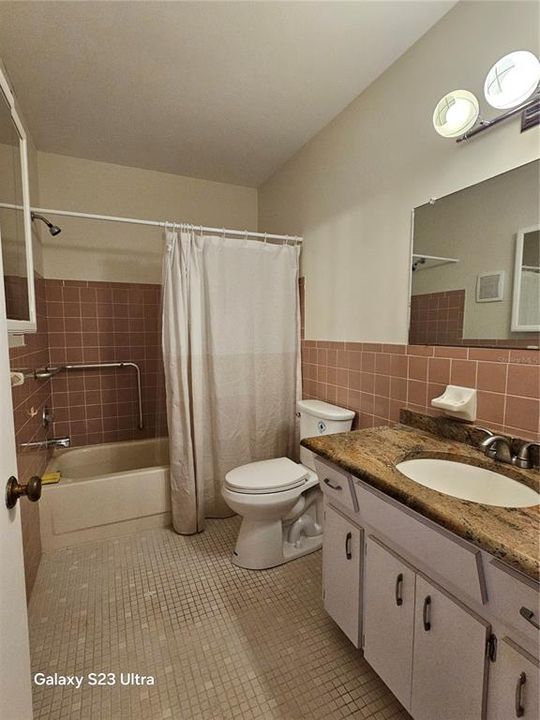 出租: $1,650 (2 贝兹, 2 浴室, 1400 平方英尺)