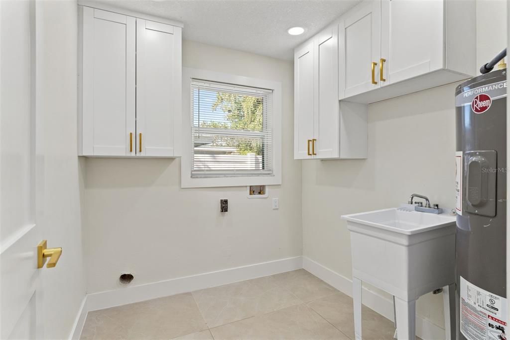 Activo con contrato: $495,000 (3 camas, 2 baños, 1780 Pies cuadrados)