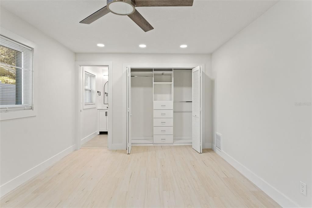 Activo con contrato: $495,000 (3 camas, 2 baños, 1780 Pies cuadrados)