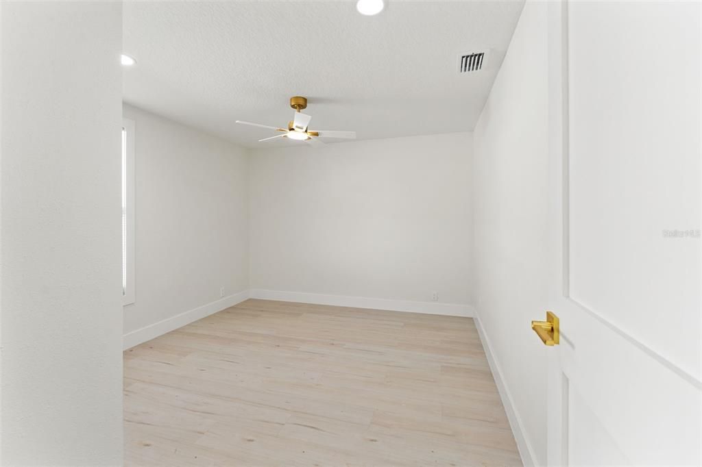 Activo con contrato: $495,000 (3 camas, 2 baños, 1780 Pies cuadrados)