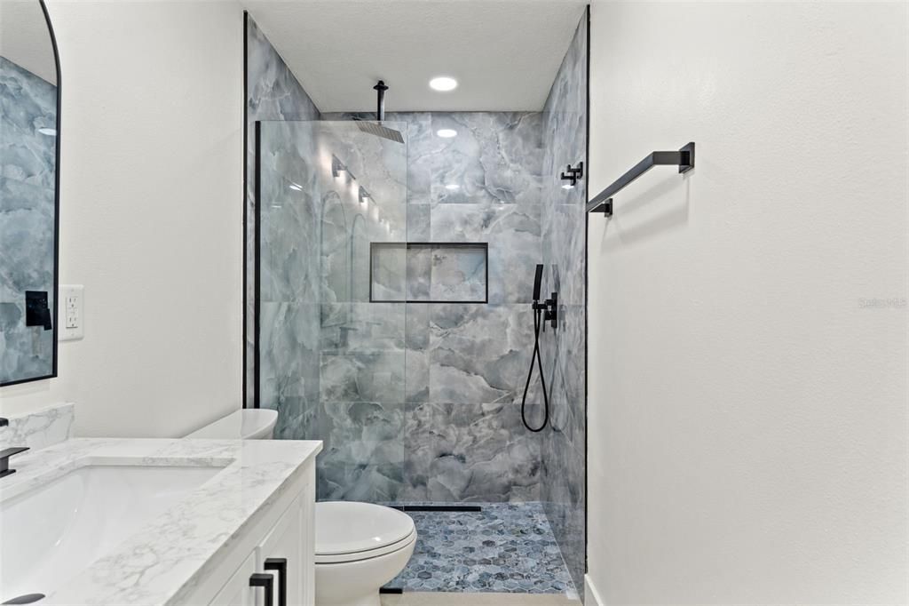 Activo con contrato: $495,000 (3 camas, 2 baños, 1780 Pies cuadrados)