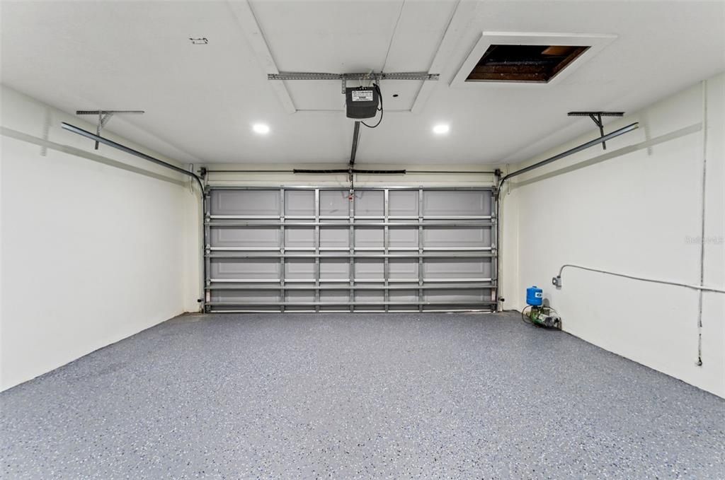 Activo con contrato: $495,000 (3 camas, 2 baños, 1780 Pies cuadrados)