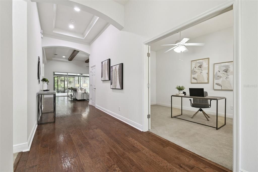 En Venta: $699,000 (4 camas, 3 baños, 3160 Pies cuadrados)