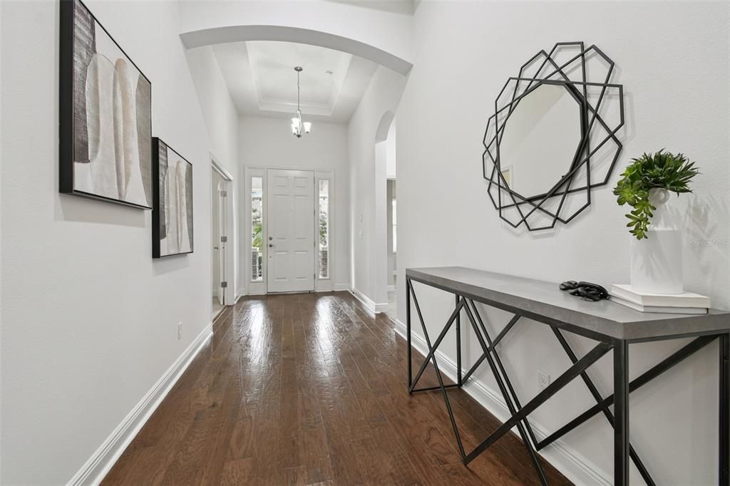 En Venta: $699,000 (4 camas, 3 baños, 3160 Pies cuadrados)