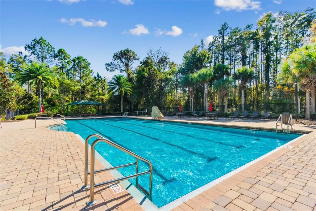 En Venta: $699,000 (4 camas, 3 baños, 3160 Pies cuadrados)