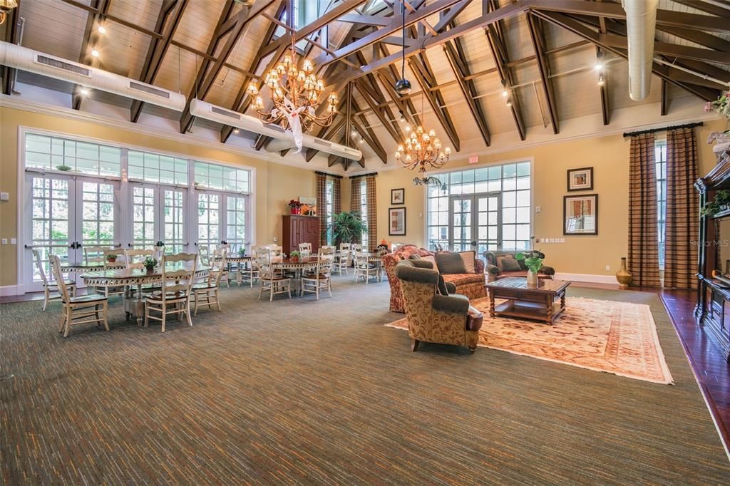 En Venta: $699,000 (4 camas, 3 baños, 3160 Pies cuadrados)