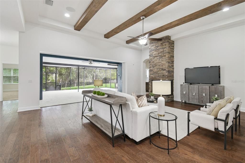 En Venta: $699,000 (4 camas, 3 baños, 3160 Pies cuadrados)