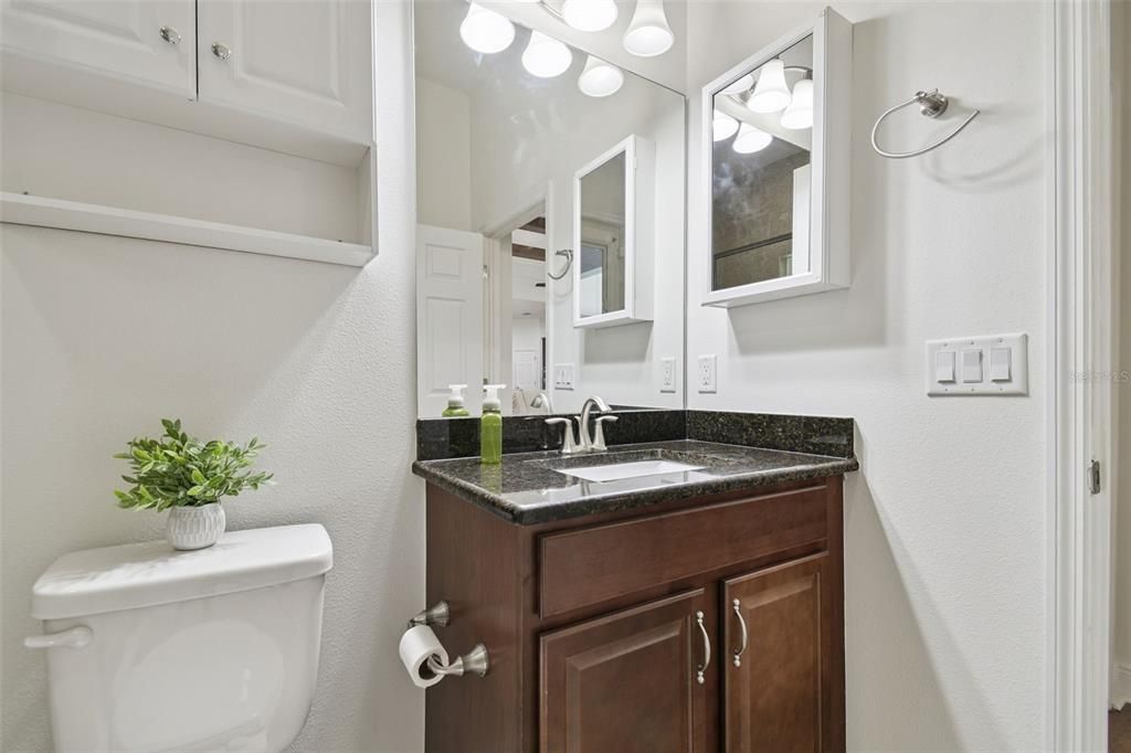 En Venta: $699,000 (4 camas, 3 baños, 3160 Pies cuadrados)