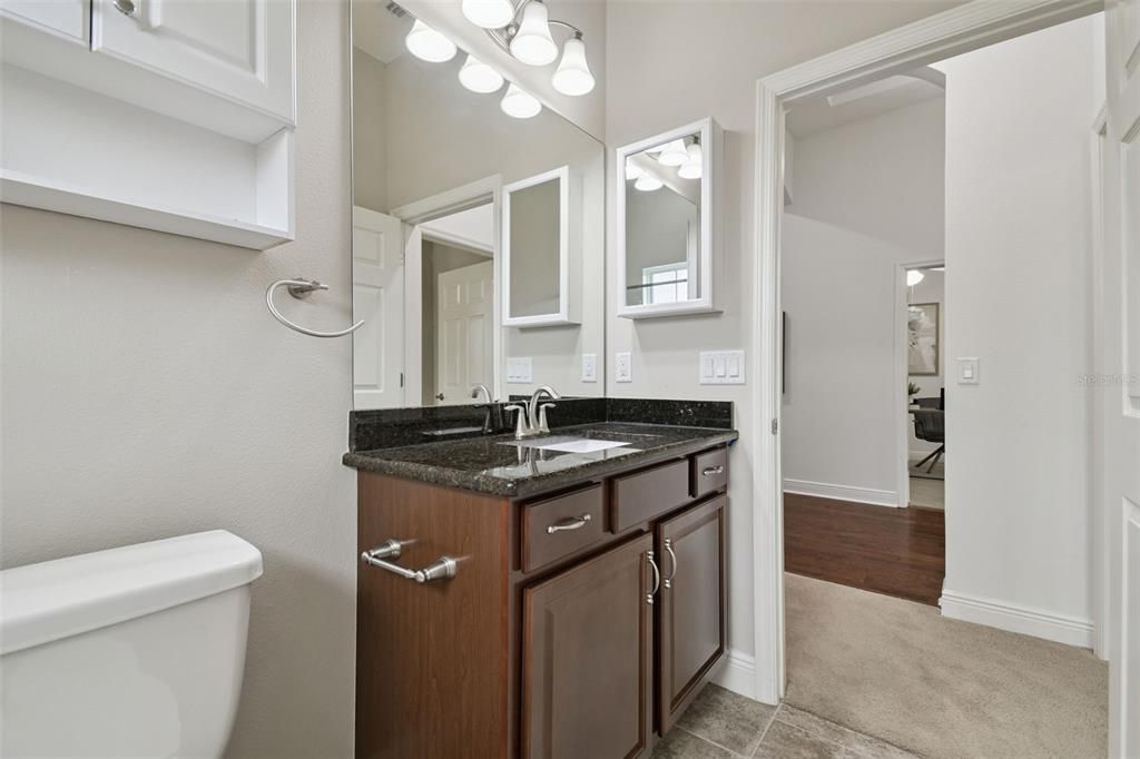 En Venta: $699,000 (4 camas, 3 baños, 3160 Pies cuadrados)