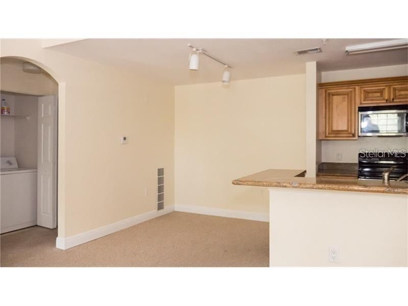 For Rent: $1,750 (2 beds, 2 baths, 1080 Square Feet)