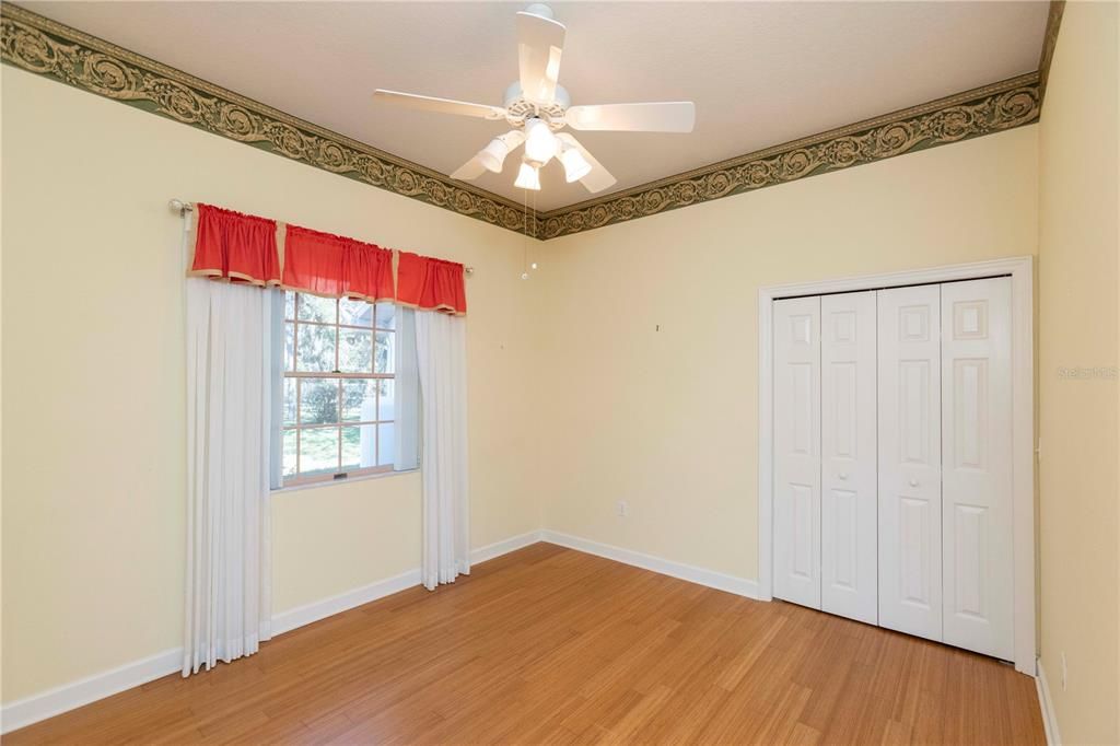 For Sale: $925,000 (5 beds, 3 baths, 4774 Square Feet)