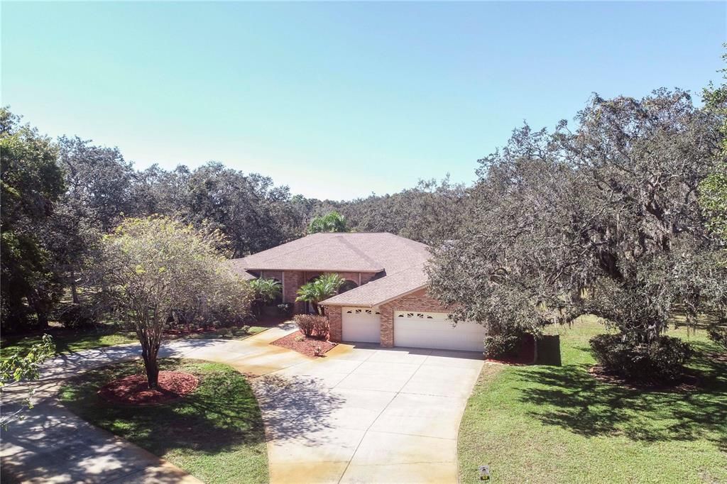 For Sale: $925,000 (5 beds, 3 baths, 4774 Square Feet)