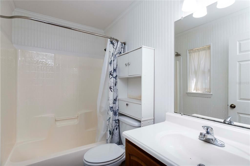 For Sale: $925,000 (5 beds, 3 baths, 4774 Square Feet)