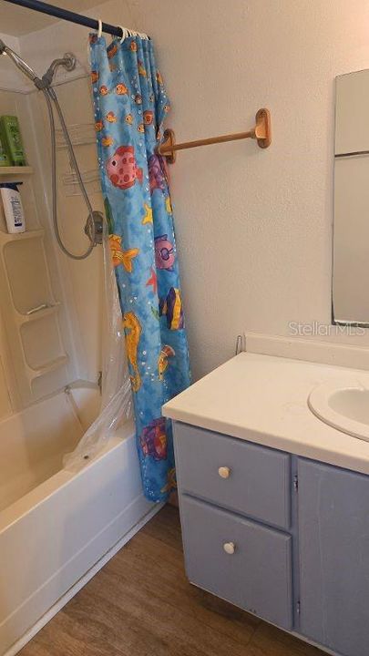 For Sale: $115,000 (3 beds, 1 baths, 588 Square Feet)