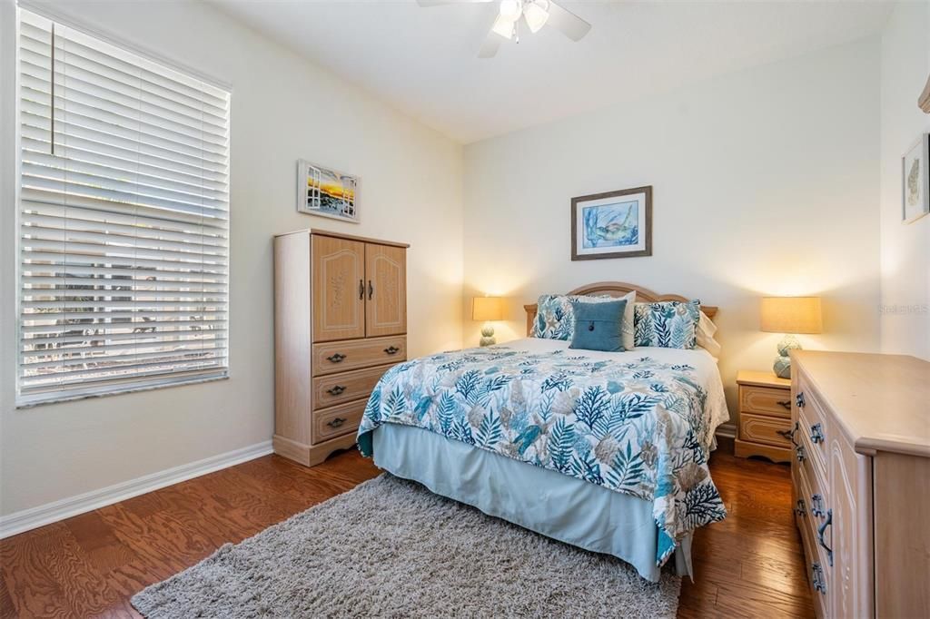 Под контрактом: $515,000 (3 спален, 2 ванн, 2118 Квадратных фут)