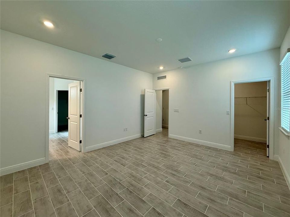 En Renta: $4,590 (6 camas, 4 baños, 3496 Pies cuadrados)