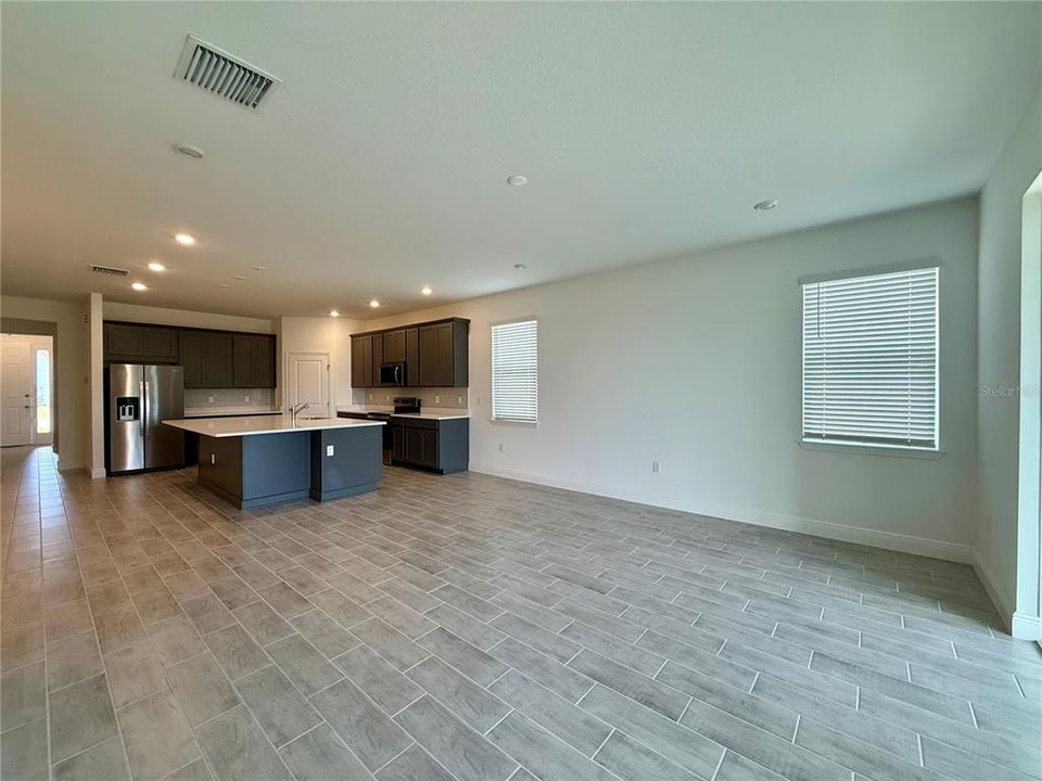 En Renta: $4,590 (6 camas, 4 baños, 3496 Pies cuadrados)