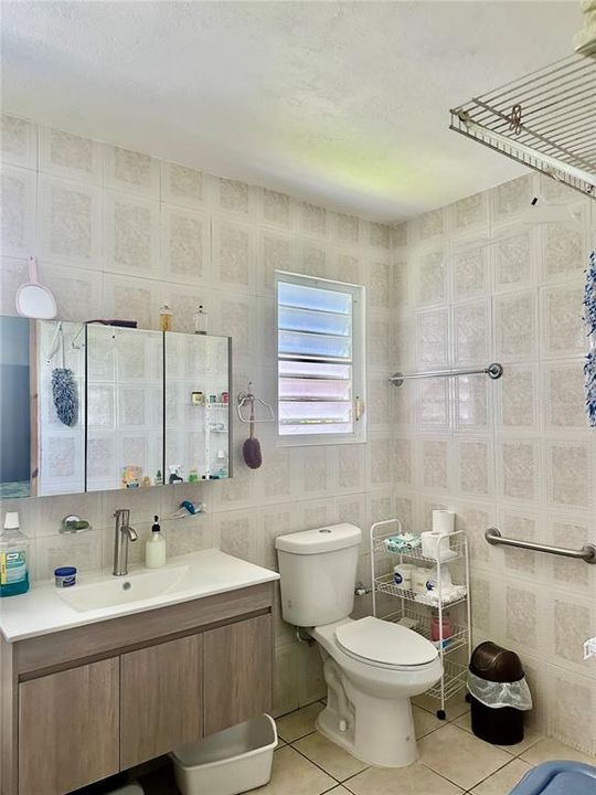 For Sale: $475,000 (7 beds, 4 baths, 0 Square Feet)