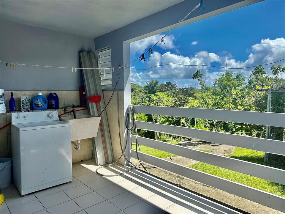 For Sale: $475,000 (7 beds, 4 baths, 0 Square Feet)