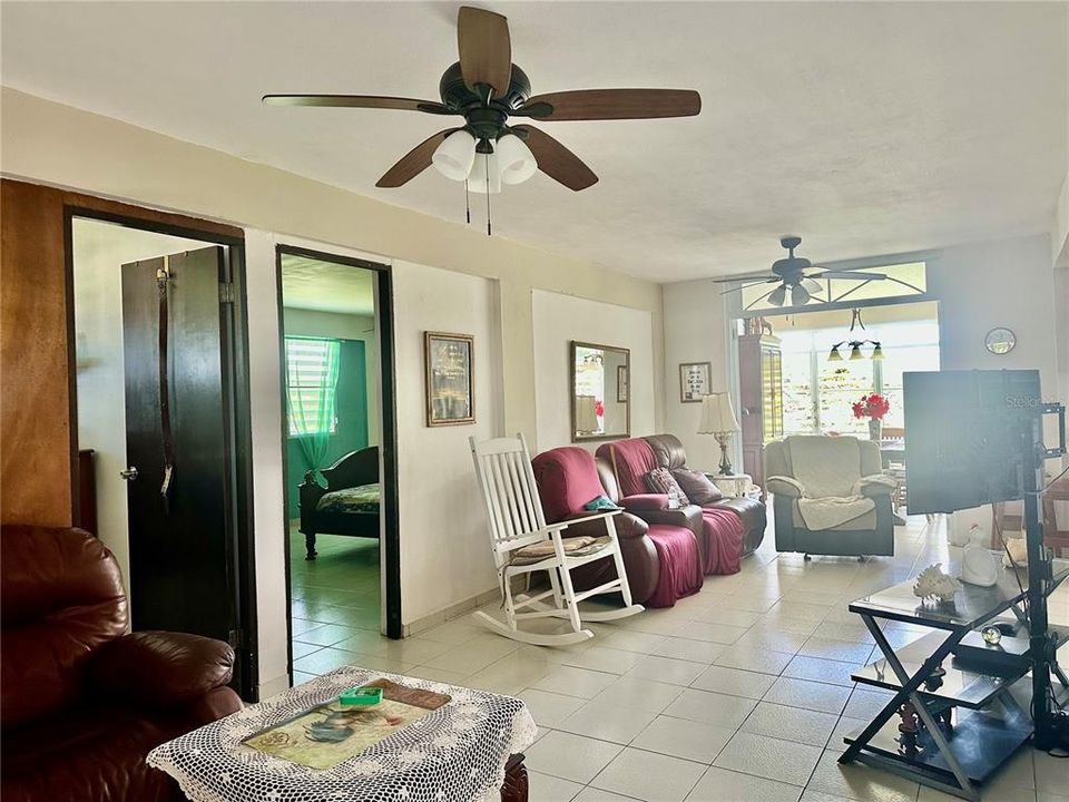 For Sale: $475,000 (7 beds, 4 baths, 0 Square Feet)