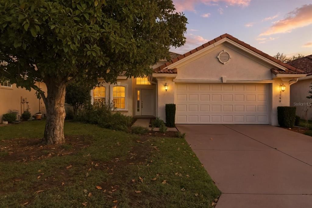 En Venta: $249,000 (2 camas, 2 baños, 1616 Pies cuadrados)