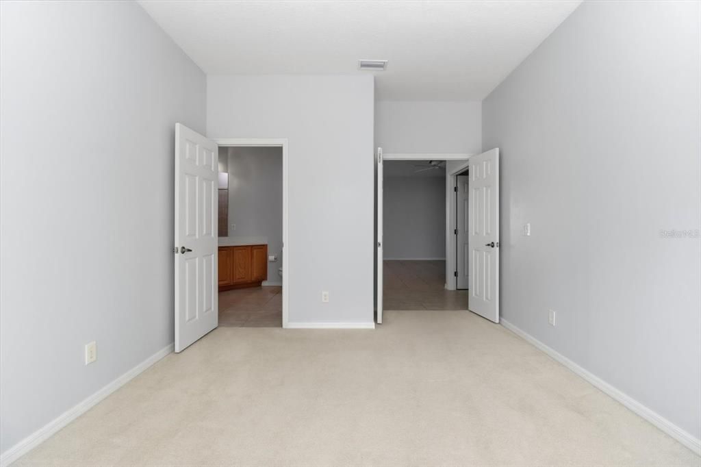 En Venta: $249,000 (2 camas, 2 baños, 1616 Pies cuadrados)