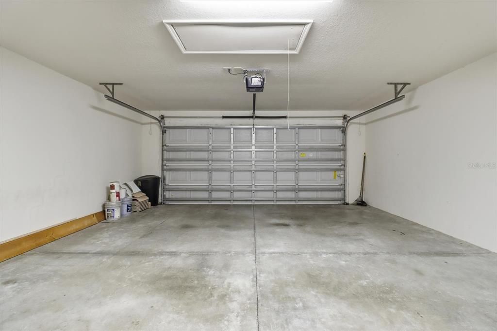 En Venta: $249,000 (2 camas, 2 baños, 1616 Pies cuadrados)