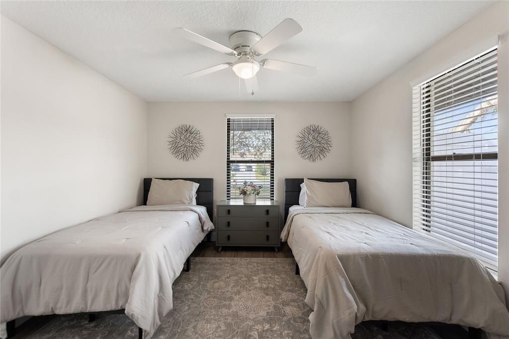 待售: $799,000 (3 贝兹, 2 浴室, 1739 平方英尺)