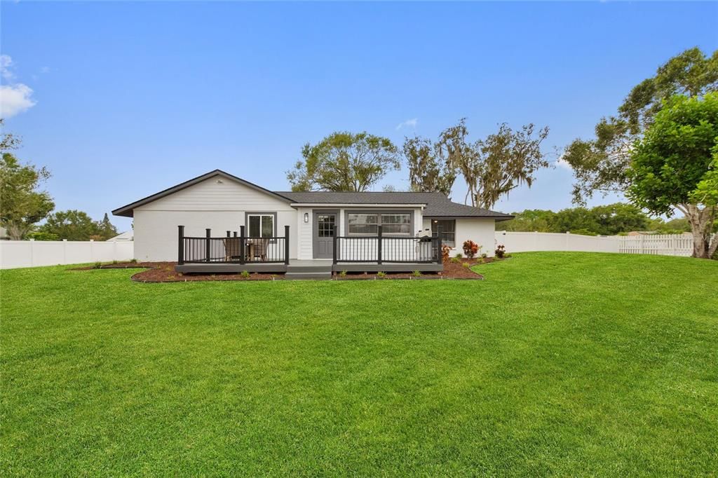 待售: $799,000 (3 贝兹, 2 浴室, 1739 平方英尺)