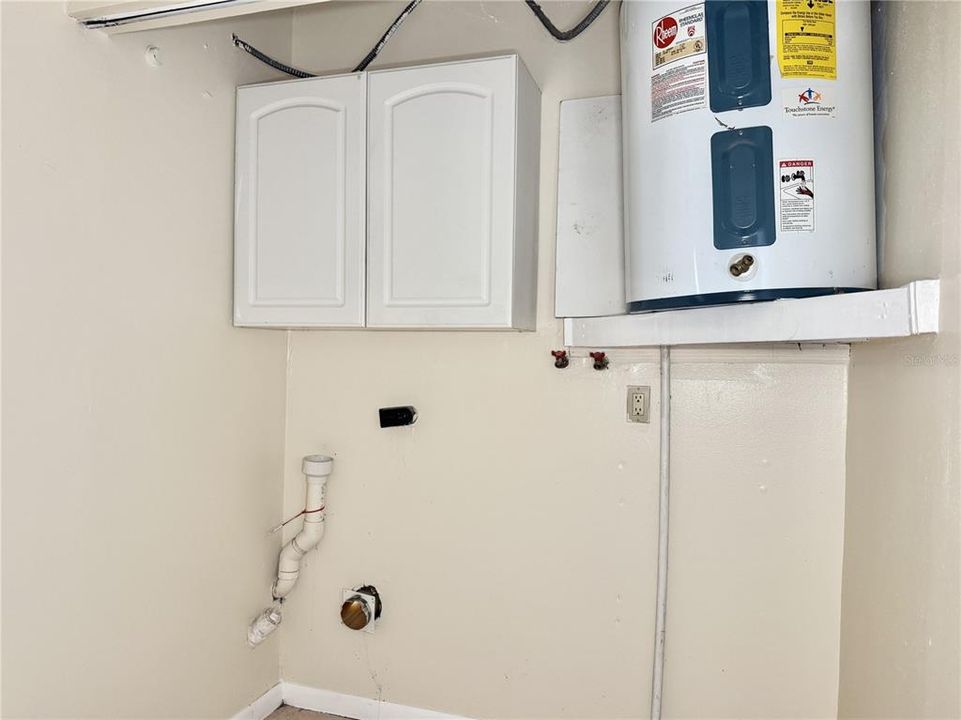 En Venta: $335,000 (3 camas, 2 baños, 1184 Pies cuadrados)