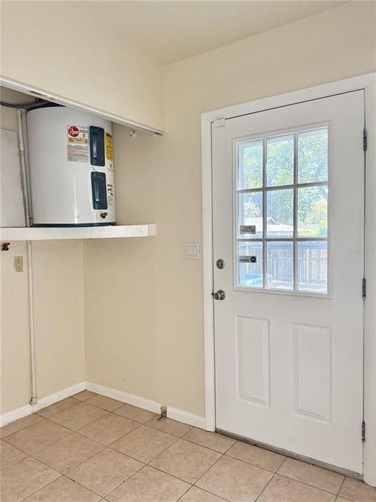 En Venta: $335,000 (3 camas, 2 baños, 1184 Pies cuadrados)