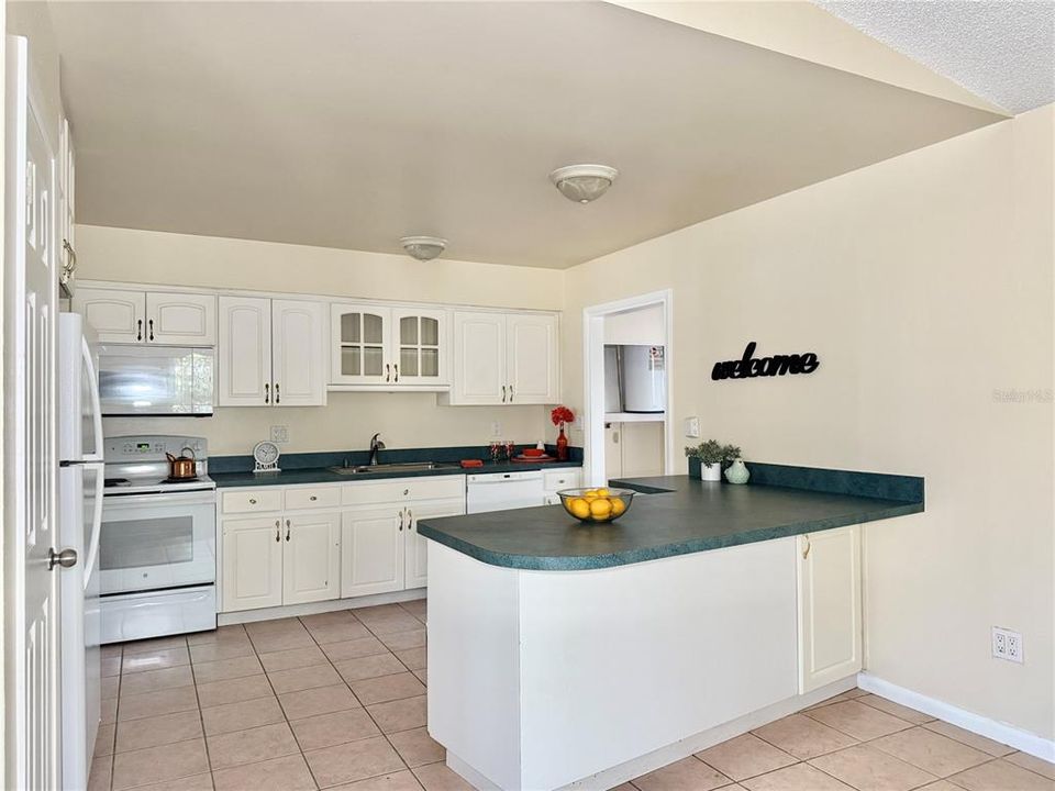 En Venta: $335,000 (3 camas, 2 baños, 1184 Pies cuadrados)