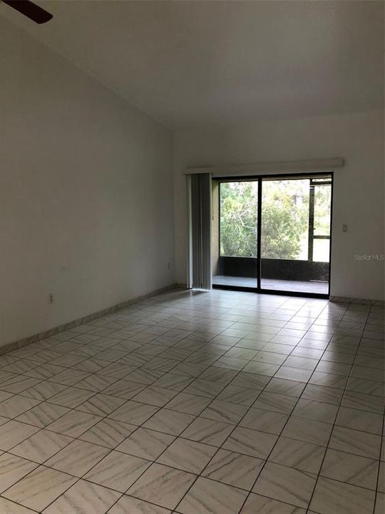 For Rent: $1,595 (2 beds, 2 baths, 1000 Square Feet)