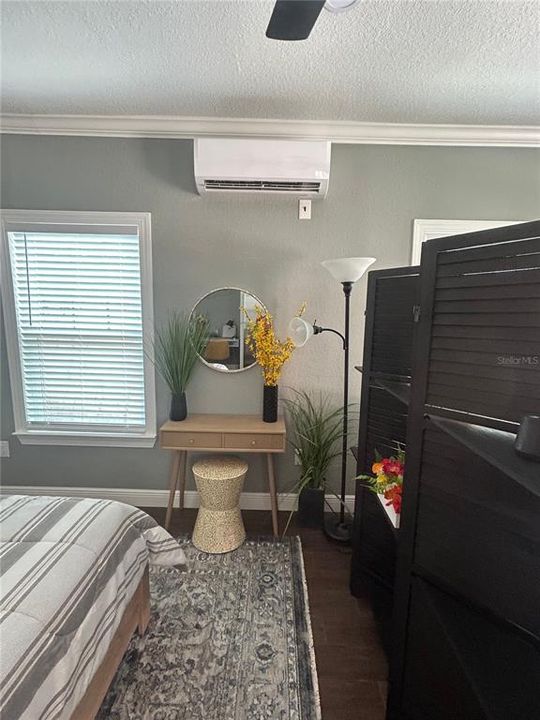 For Rent: $1,300 (1 beds, 1 baths, 540 Square Feet)