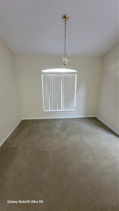 For Rent: $2,200 (3 beds, 2 baths, 1752 Square Feet)