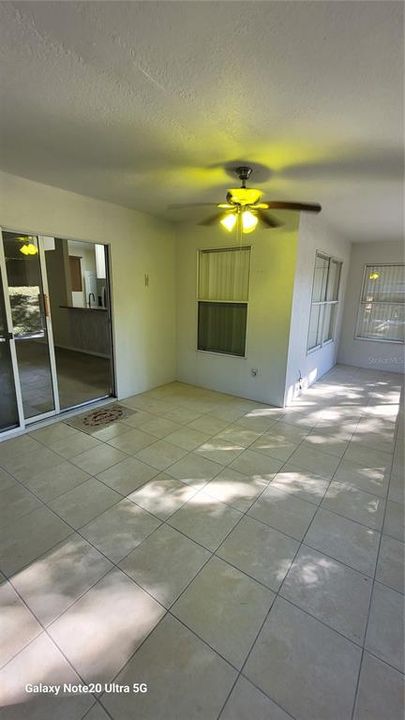 For Rent: $2,200 (3 beds, 2 baths, 1752 Square Feet)