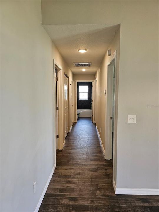 出租: $1,800 (4 贝兹, 2 浴室, 1492 平方英尺)