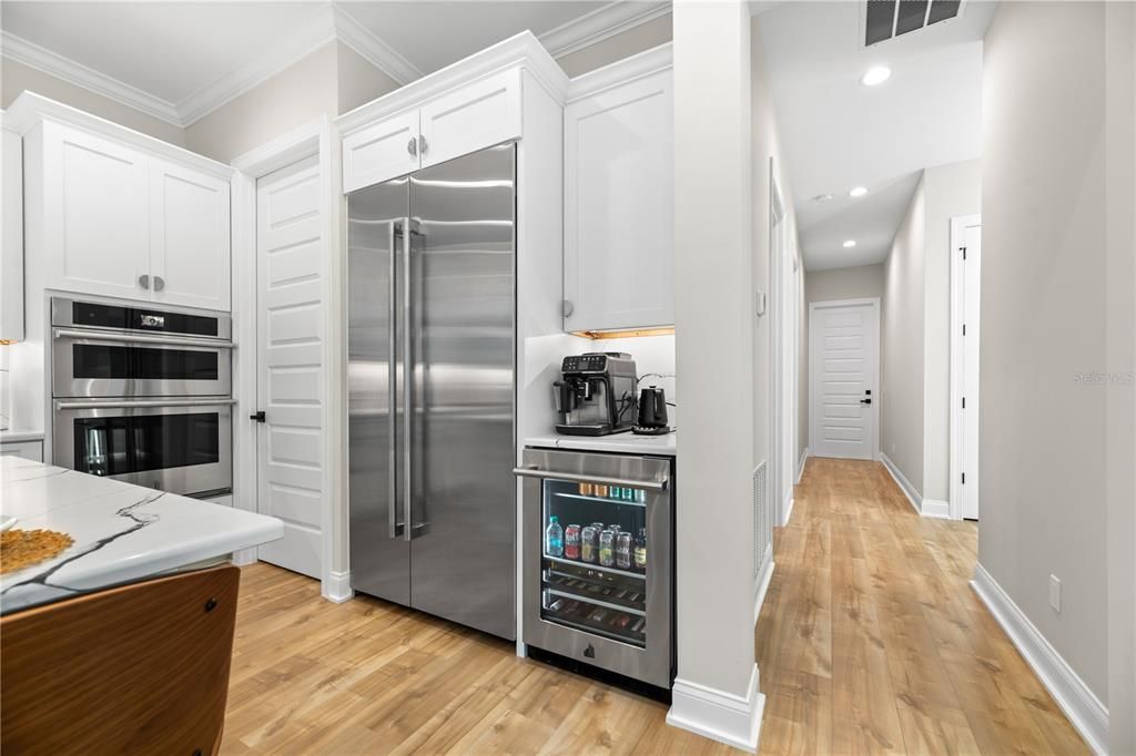 待售: $2,200,000 (4 贝兹, 4 浴室, 3895 平方英尺)