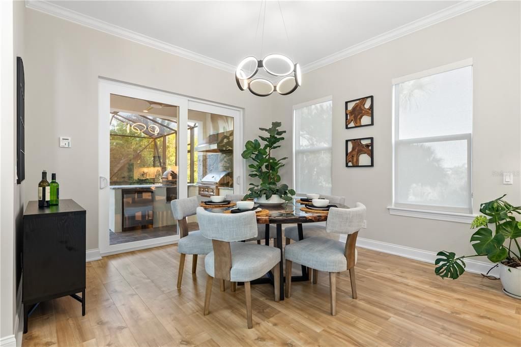 待售: $2,200,000 (4 贝兹, 4 浴室, 3895 平方英尺)