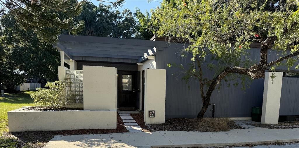 En Venta: $325,000 (3 camas, 2 baños, 1719 Pies cuadrados)